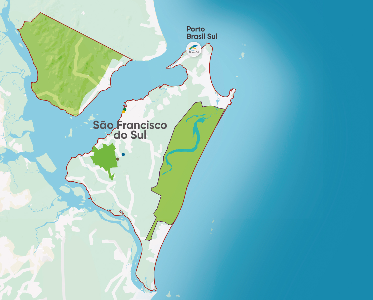 Mapa de São Francisco do Sul com as áreas preservadas da ilha e do continente e a localização do Porto Brasil Sul, na ponta norte da ilha